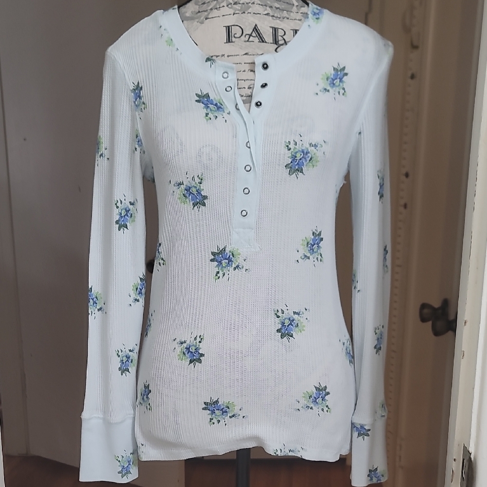 aerie Heart-Eyes Waffle Henley Long Sleeve T-Shirt Floral
